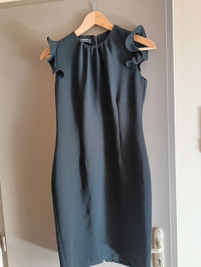 Jolie robe noire 36 rinascimento - photo numéro 5