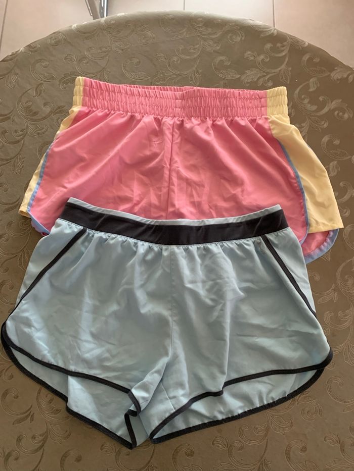 Ensemble 2 lots shorts femme - photo numéro 2