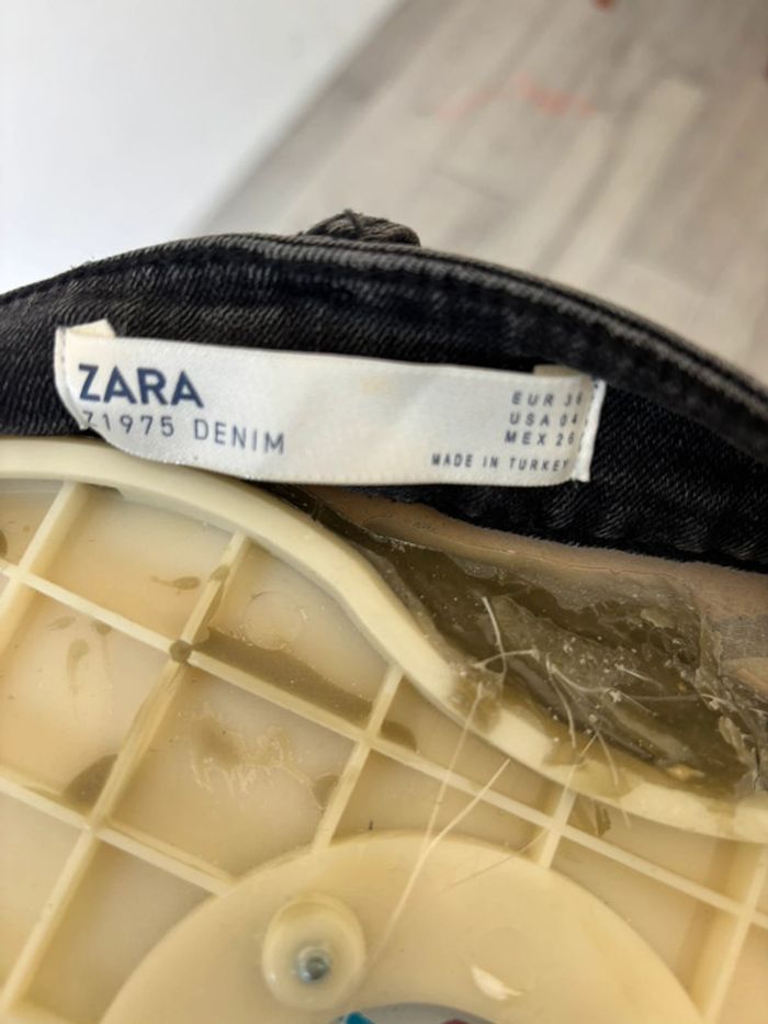 Jean slim zara trouée aux genoux neuf - photo numéro 9