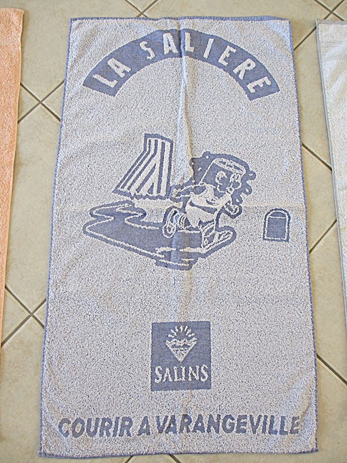 Lot de 4 serviettes neuves 100 % coton - photo numéro 4