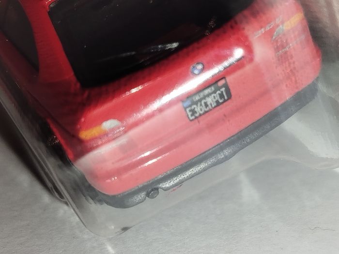 Matchbox 1995 BMW 318ti 1êre Édition 2025 - photo numéro 7