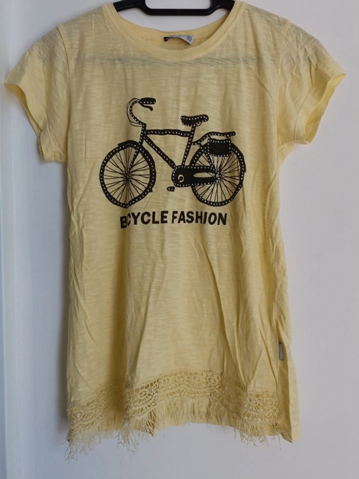 T-shirt fille 14 ans (164 cm) fourche Motif vélo – Très bon état