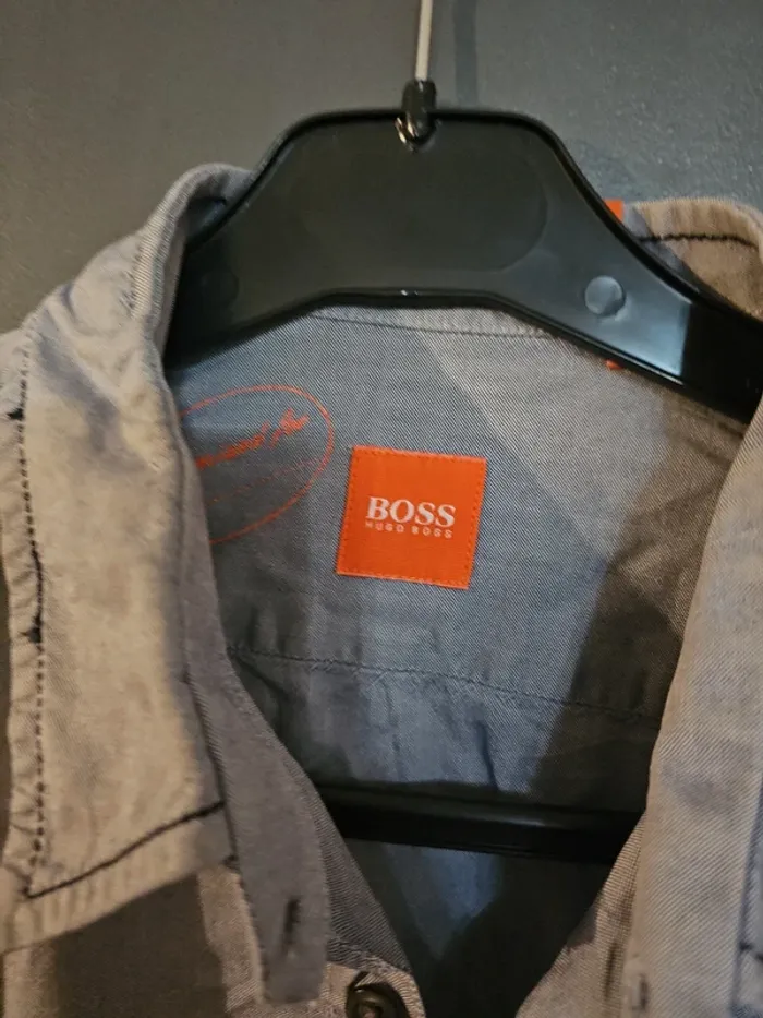 Chemise grise hugo boss taille M - photo numéro 2