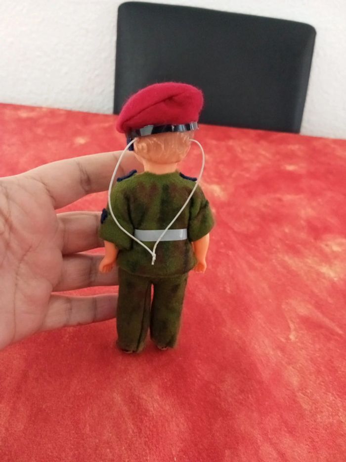 Soldat militaire ancien en très bon état - photo numéro 4