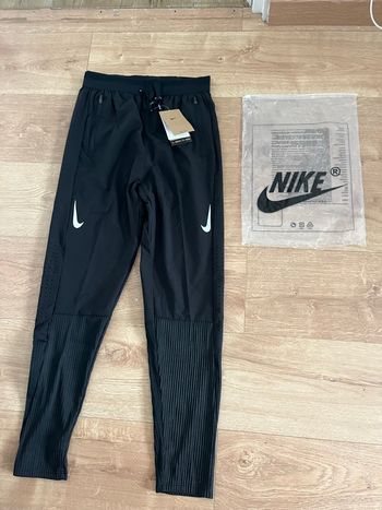     running nike aeroswift