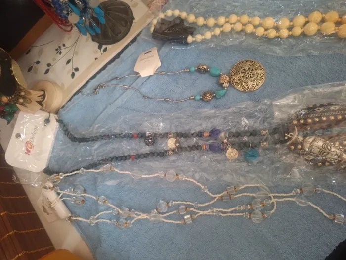 #collier différents style - photo numéro 2