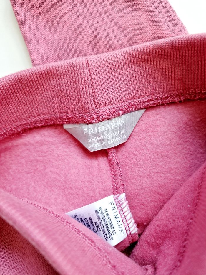 Primark - Ensemble training : sweat manches longues + pantalon - Neuf avec étiquette ! (6 mois) - photo numéro 8