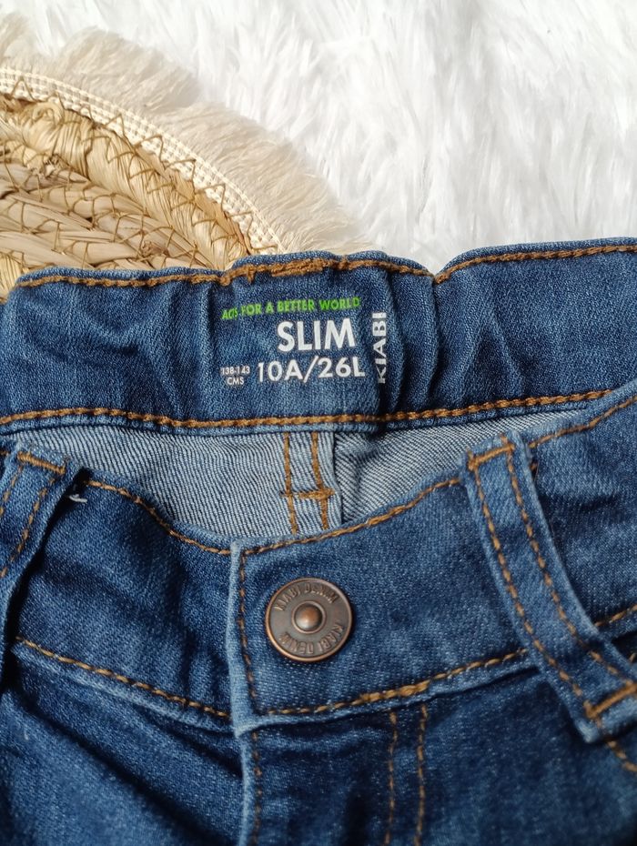 Jeans slim comme neuf 10 ans - photo numéro 2