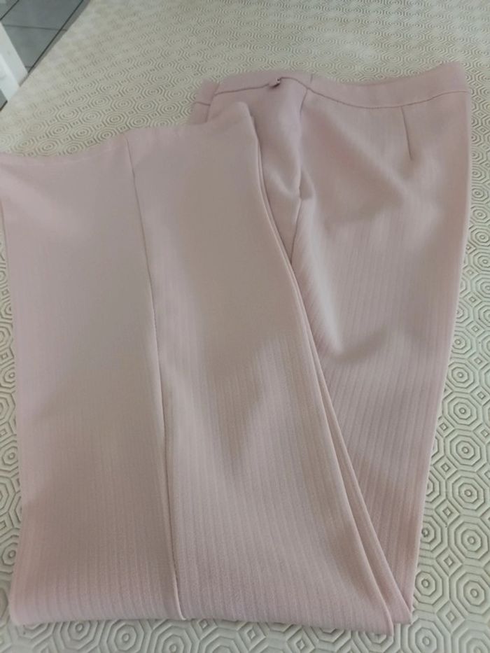 Pantalon rose T 38 large - photo numéro 8