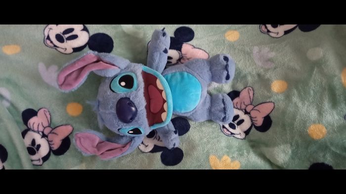 Stitch parlant