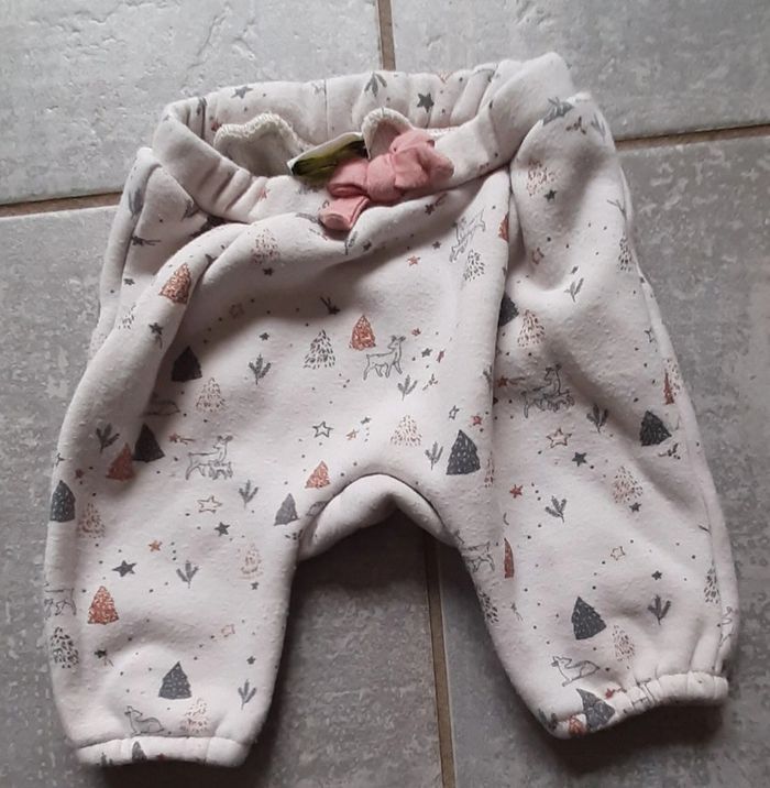 Pantalon fille tape à l'œil 1 mois - photo numéro 1