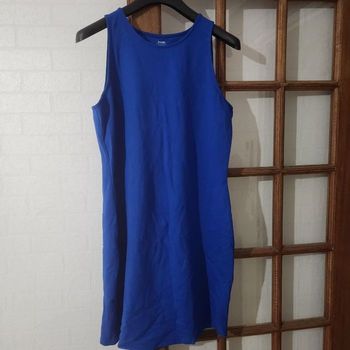 robe bleu sans manche