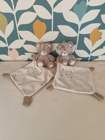 Doudou plat ourson tex