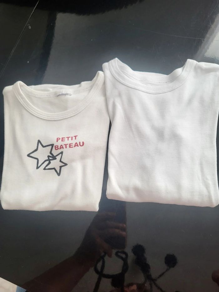 Lot de 2 t shirt blanc  4 anc
