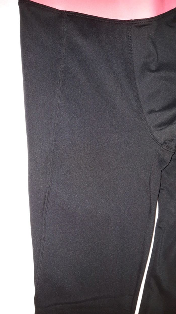 Legging rose noir et blanc Domyos en taille 2XS. - photo numéro 4
