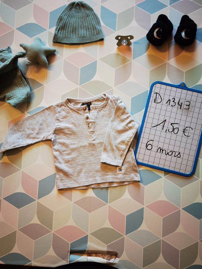 D1343 - tee-shirt garçon 6 mois - photo numéro 2