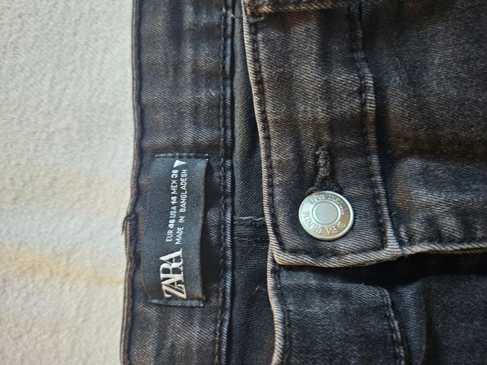 jeans noir légèrement délavé - photo numéro 2