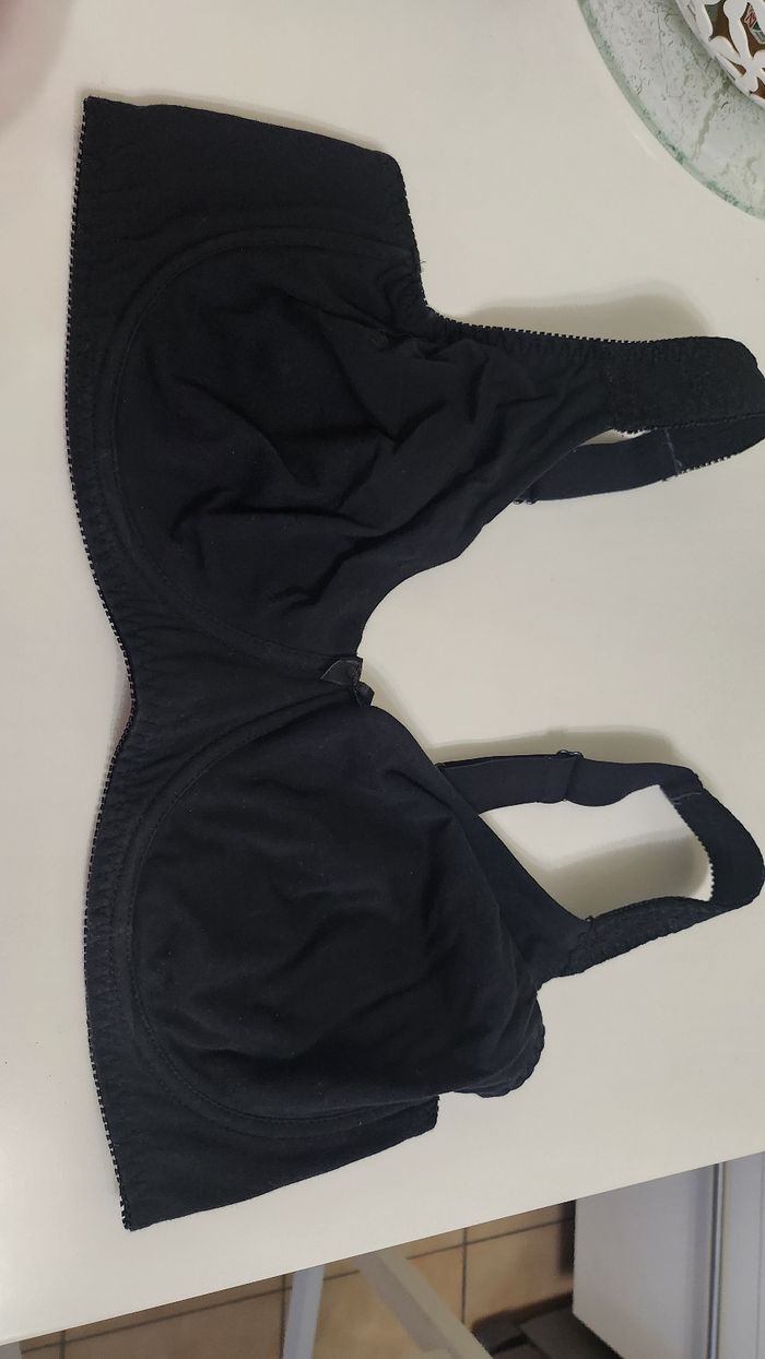 Soutien gorge - photo numéro 2