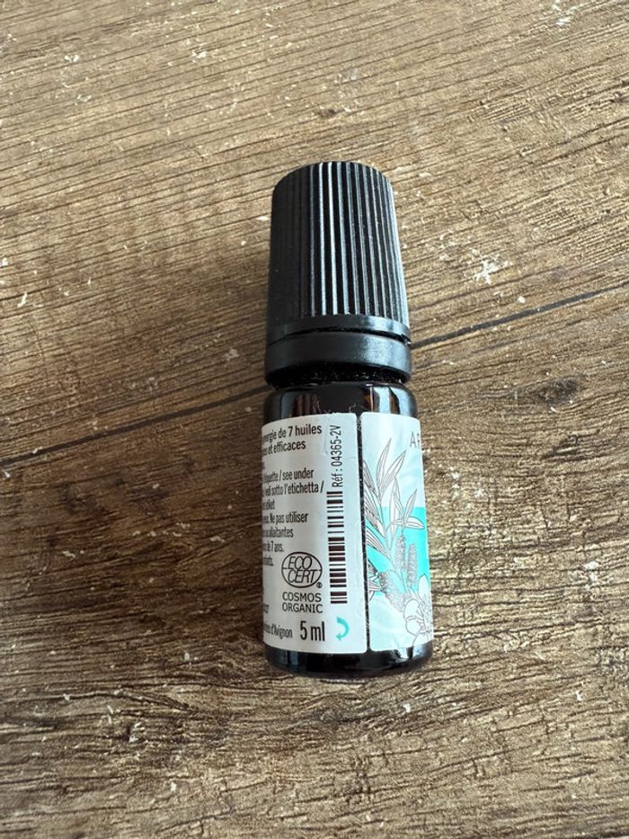 Roll on anti imperfections Aroma Zone - photo numéro 2