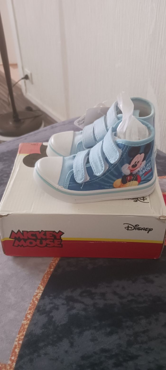 Chaussures disney garçon taille 25 - photo numéro 3