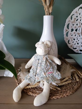 Doudou souris blanche Moulin Roty