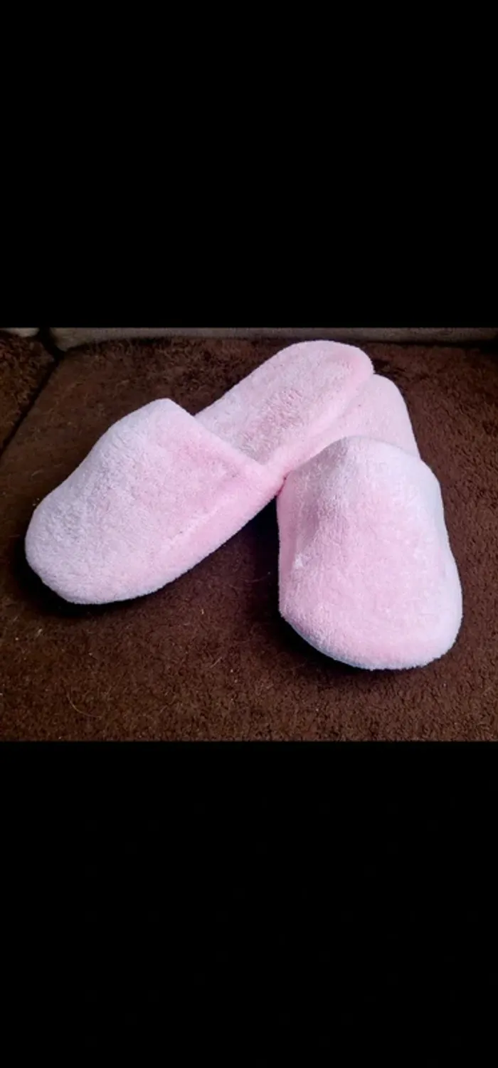 Pantoufles femme rose