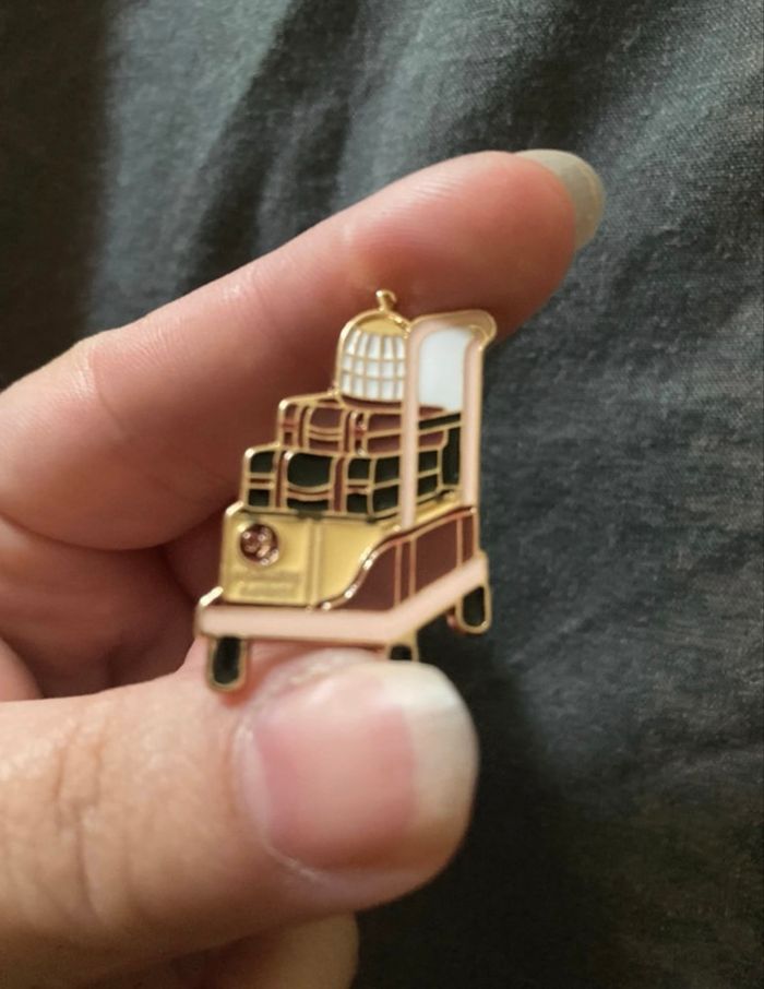 Lot NEUF de 3 pin’s sur le thème d’Harry POTTER - photo numéro 7
