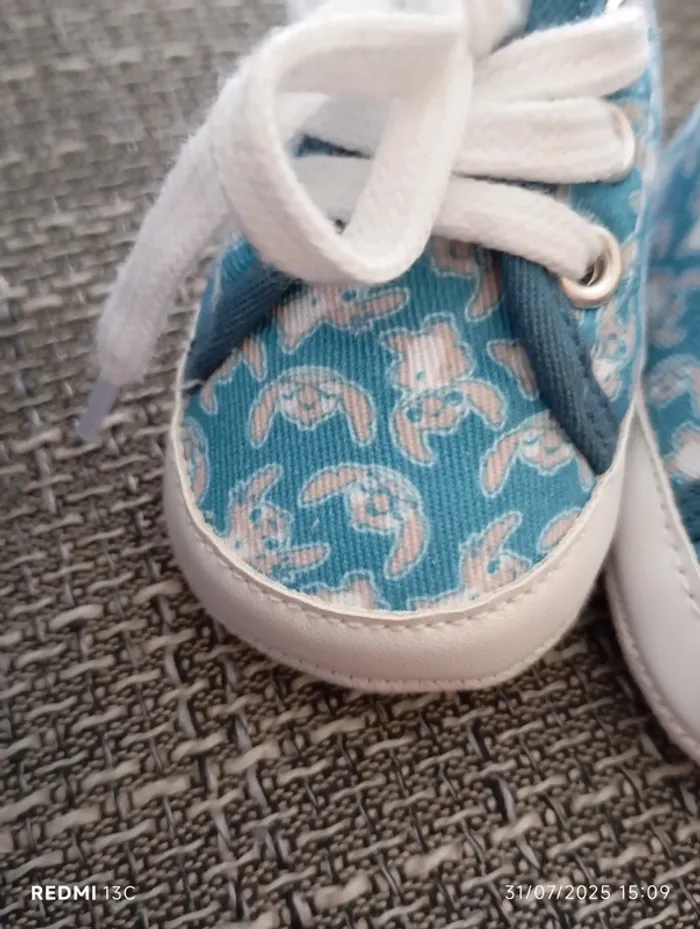 Chaussure bébé Stitch - photo numéro 2