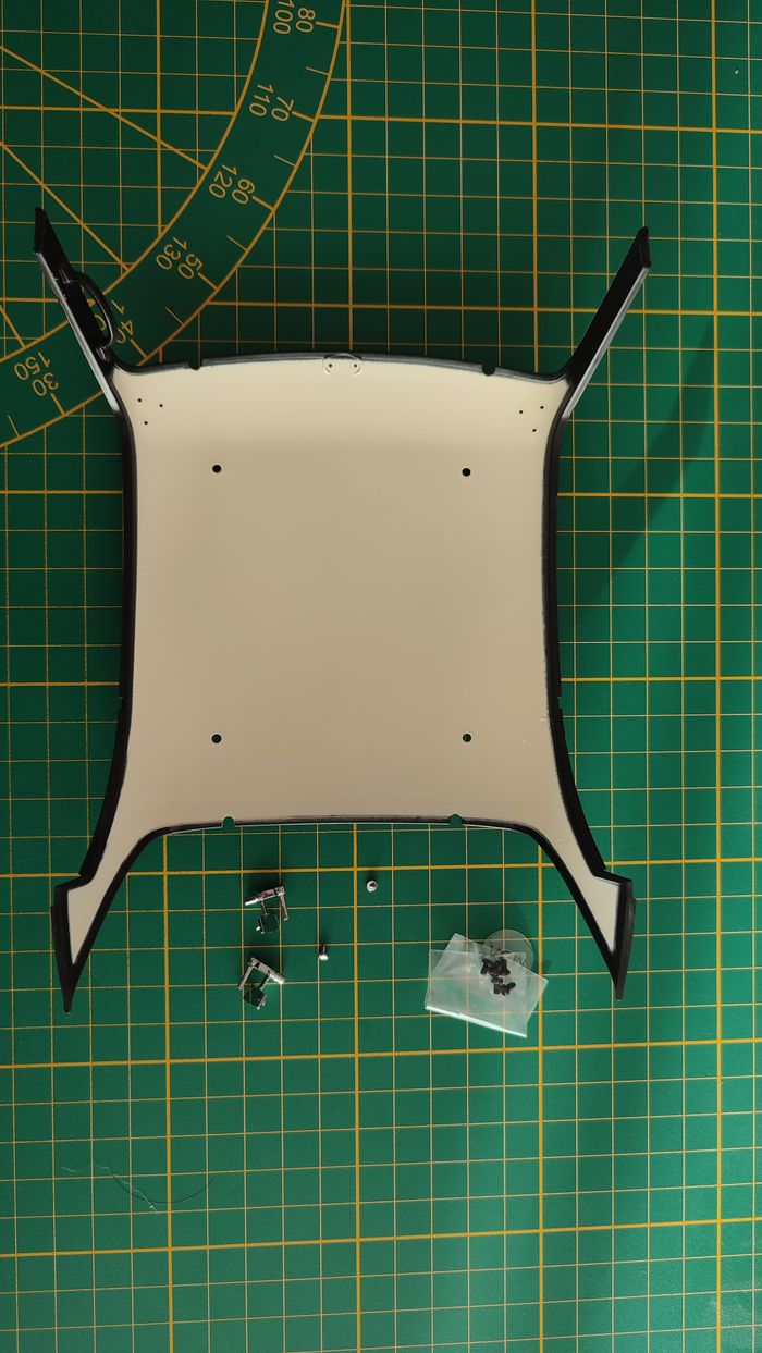 Pièce du fascicule n°69 numéro 69 pièce détachée Alpine A110 1/8 1/8e 1/8ème Eaglemoss #E43 - photo numéro 2