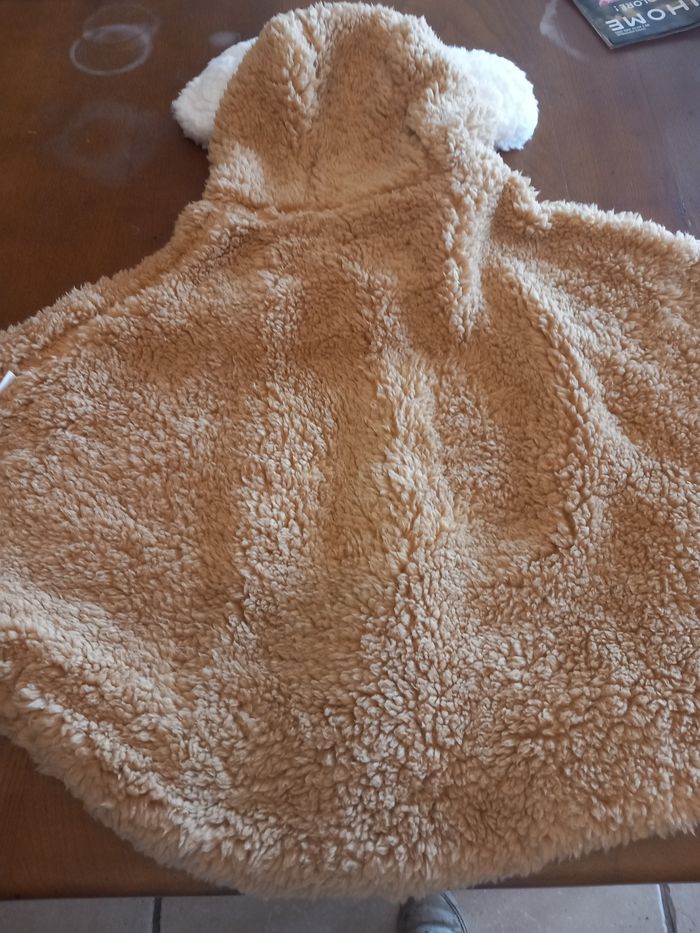 Cape avec capuche mixte - photo numéro 4