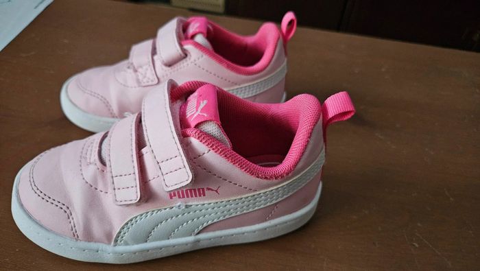Baskets taille 24 - photo numéro 4
