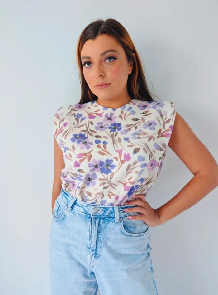 Tee-shirt gilet avec épaulettes lainage doux  fleuri mauve moderne tendance rétro Taille 38 - photo numéro 4