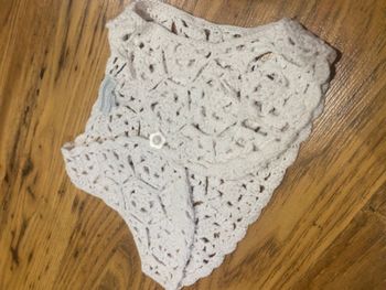 Gilet court style broderie