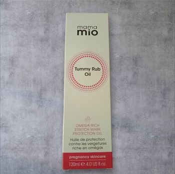 Huile contre vergetures