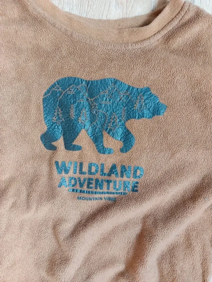 Pyjama en velours brun Kiabi 4 ans - photo numéro 2