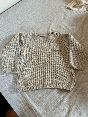 Pull col rond T2 ans