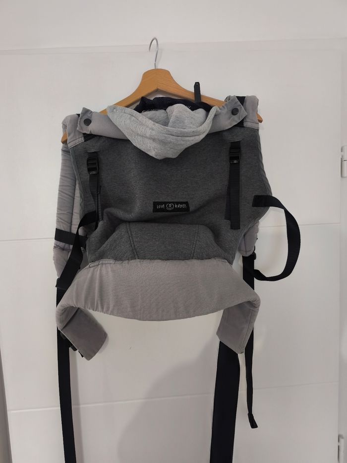 Porte bébé physiologique hoddie carrier