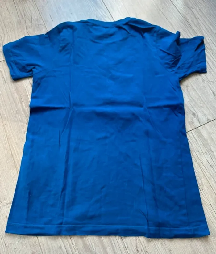 T shirt Nike bleu 13ans - photo numéro 2