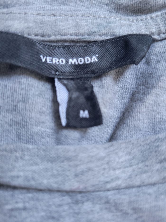 Tee-shirt avec broderies de Noël t M - photo numéro 3