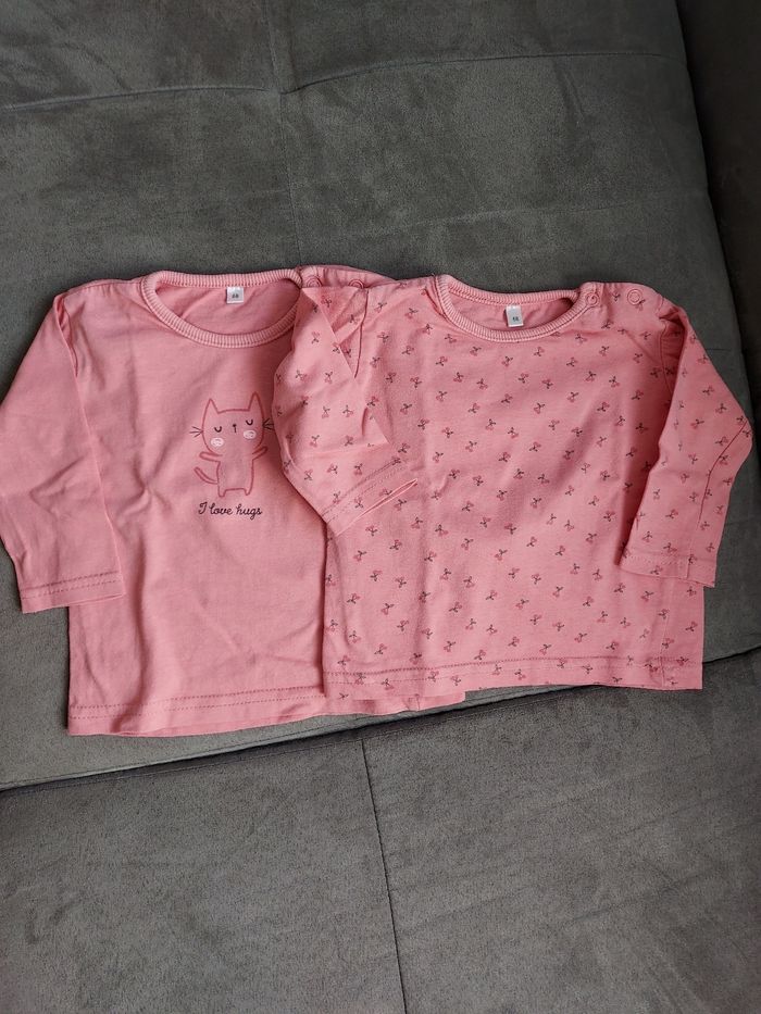 Tee-shirts 6 mois - photo numéro 2