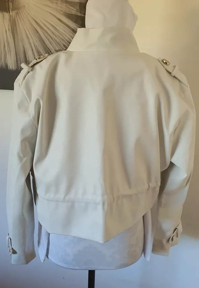 Veste simili - photo numéro 2
