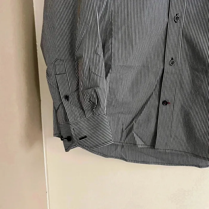Chemise homme L rayée noire et blanche coupe slim fit, manches longues col classique V031 - photo numéro 3