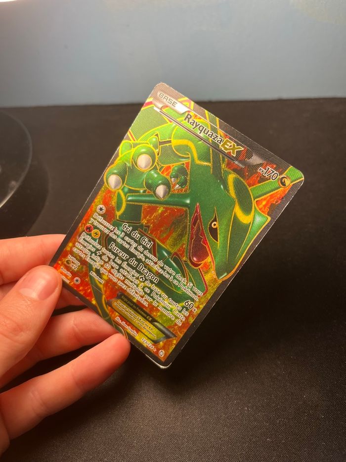 Rayquaza 123/124 Ex Dragons Exaltés Noir et Blanc Full art FR - photo numéro 5
