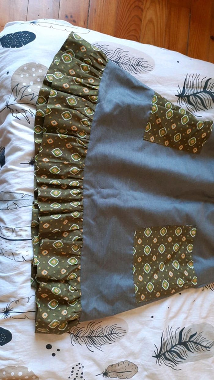 Jupe grise - photo numéro 4