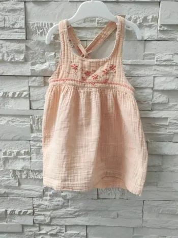 Tenue Natalys