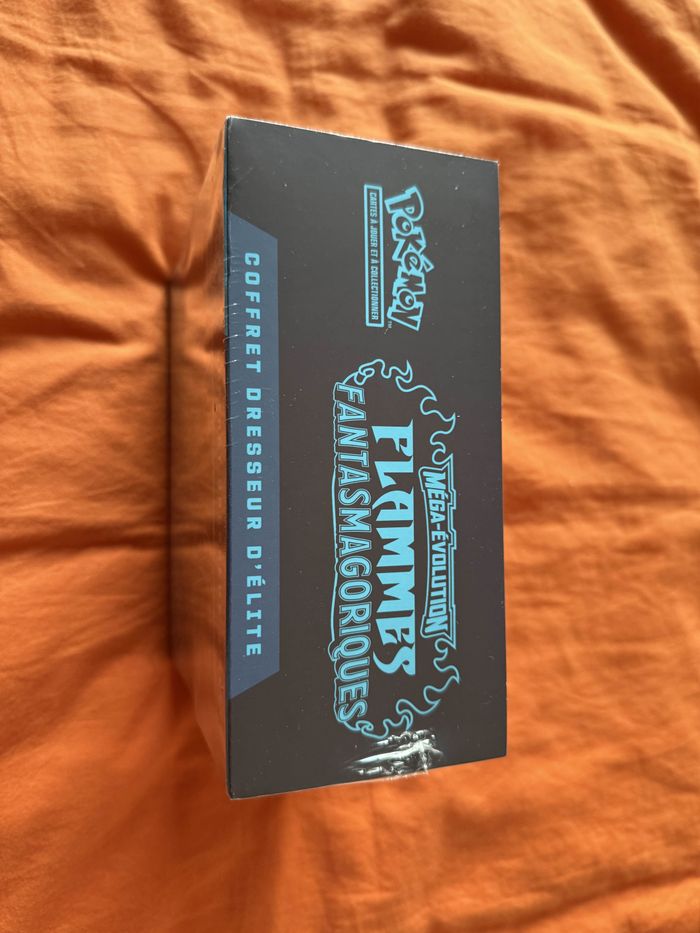 Vend [Neuf/scellé] Pokémon - ETB flammes fantasmagoriques ME02 - photo numéro 5