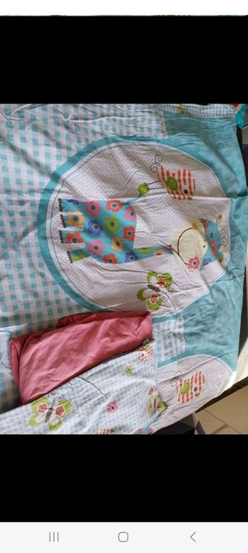 Parure housse de couette taie d'oreiller et drap housse