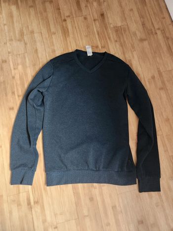 Pull Decathlon taille M bleu marine