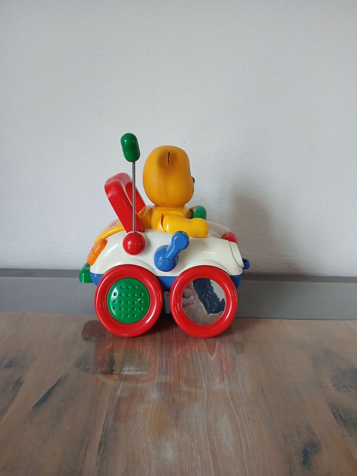 Voiture ourson Tomy - photo numéro 3