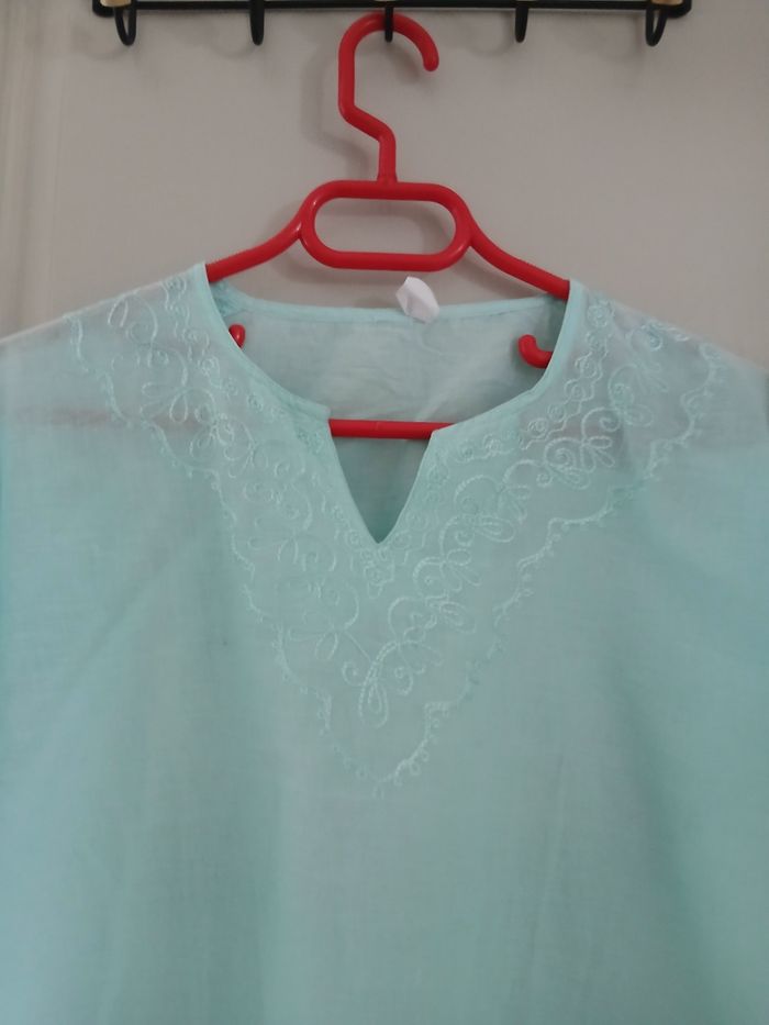 Tee shirt Boutique Indépendante T44 - photo numéro 2